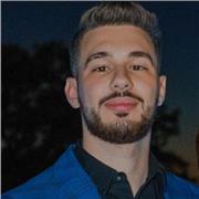 Laureato in Ingegneria Aerospaziale per ripetizioni di matematica, fisica e chimica